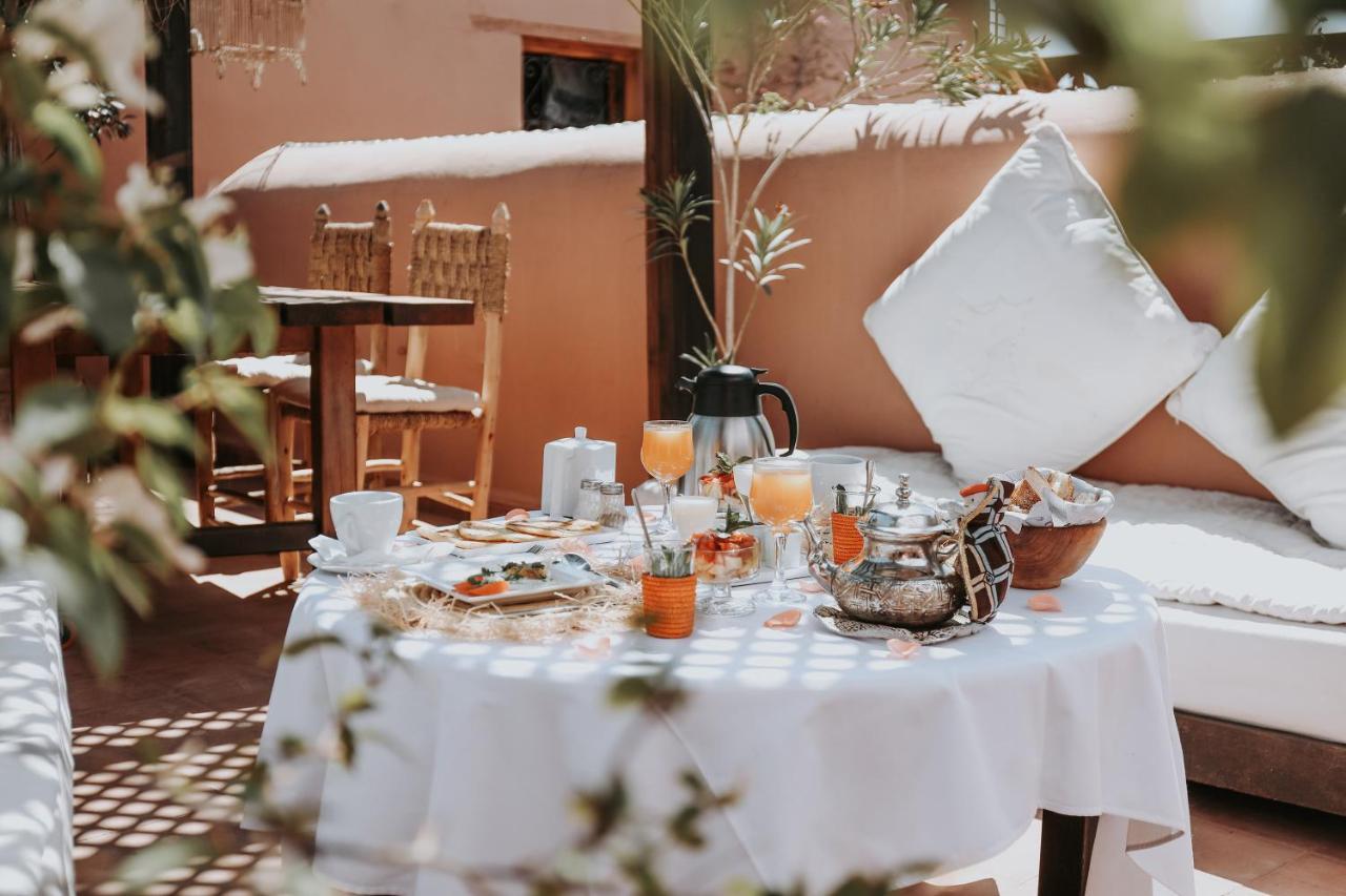 Dar Nour El Houda Hotel Marrakesh Exterior photo