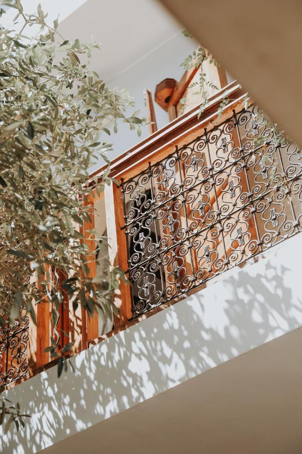 Dar Nour El Houda Hotel Marrakesh Exterior photo